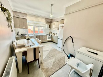 SAMSUN İLKADIM BARUTHANE MH 2+1 100m2 1.KAT 3 YILLIK BİNADA CAM BALKONLU VESTİYERLİ MASRAFSIZ KREDİYE UYGUN SATILIK FIRSAT DAİRE