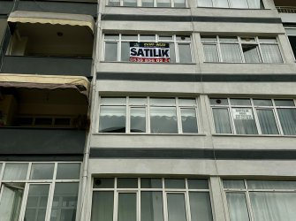 SAMSUN İLKADIM KADIKÖY MAH. 2+1 100 M2 3. KAT DIŞ CEPHELİ AÇIK OTOPARKLI MERKEZİ KONUMDA MASRAFSIZ FIRSAT DAİRE