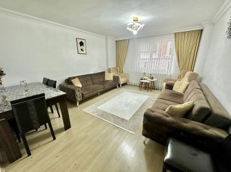 SAMSUN İLKADIM YENİDOĞAN MH 2+1 1.KAT 13 YILLIK MASRAFSIZ BALKONLU CADDEYE YAKIN DOĞALGAZLI KREDİYE UYGUN FIRSAT DAİRE