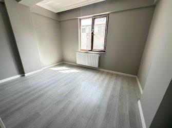 SAMSUN İLKADIM KIŞLA MH 2+1 90m2 1.KAT OTOPARKLI DOĞALGAZLI BALKONLU KİRALIK DAİRE