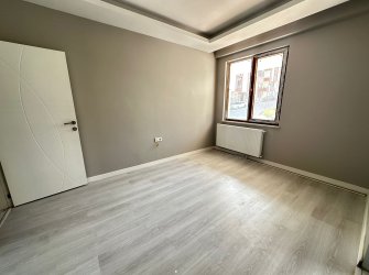 SAMSUN İLKADIM KIŞLA MH 2+1 90m2 1.KAT OTOPARKLI DOĞALGAZLI BALKONLU KİRALIK DAİRE