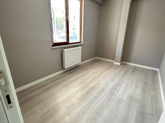 SAMSUN İLKADIM KIŞLA MH 2+1 90m2 1.KAT OTOPARKLI DOĞALGAZLI BALKONLU KİRALIK DAİRE