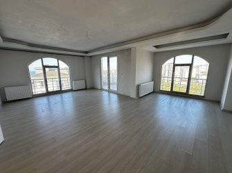 SAMSUN İLADIM KALKANCI 3+1 8-9 KAT 265m2 GENİŞ TERASLI 2 BALKONLU PANIRAMİK DENİZ VE DOĞA MANZARALI KİLERLİ 10 YILLIK MÜKEMMEL KONUMDA DUBLEX DAİRE 
