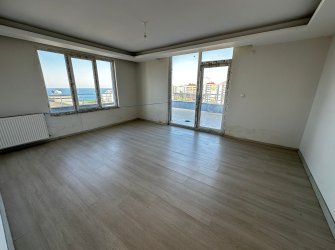 SAMSUN İLADIM KALKANCI 3+1 8-9 KAT 265m2 GENİŞ TERASLI 2 BALKONLU PANIRAMİK DENİZ VE DOĞA MANZARALI KİLERLİ 10 YILLIK MÜKEMMEL KONUMDA DUBLEX DAİRE 