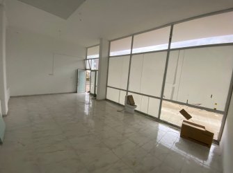 SAMSUN İLKADIM KAVACIK MH 45m2 NAMIK KEMAL LİSESİNE CEPHE KİRALIK DÜKKAN 