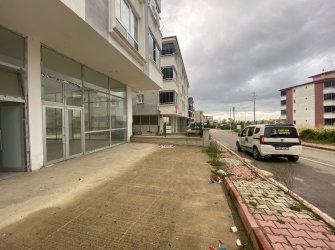 SAMSUN İLKADIM KAVACIK MH 45m2 NAMIK KEMAL LİSESİNE CEPHE KİRALIK DÜKKAN 