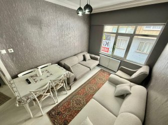 SAMSUN İLKADIM RASATHANE MH 2+1 85m2 2.KAT AMERİKAN MUTFAK İÇİ YAPILI DOĞALGAZLI CAM BALKONLU MERKEZİ KONUMDA FULL EŞYALI KİRALIK DAİRE