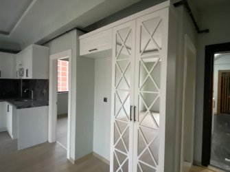 SAMSUN ATAKUM KURUPELİT MH 1+1 5.KAT 55m2 YERDEN ISITMALI ÖZEL YAPIM GENİŞ BALKONLU SIFIR FIRSAT DAİRE 