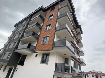 SAMSUN ATAKUM KURUPELİT MH 1+1 1.KAT GENİŞ BALKONLU YERDEN ISITMALI SIFIR FIRSAT DAİRE 
