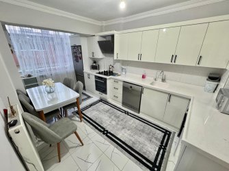 SAMSUN İLKADIM YENİDOĞAN MAH 2+1 3. KAT 100 M2 ASANSÖRLÜ DIŞCEPHELİ CADDE ÜZERİNDE MASRAFSIZ FIRSAT DAİRE  
