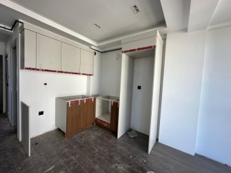 SAMSUN ATAKUM ÇAKIRLAR MAH 2+1 AMERİKAN MUTFAK YERDEN ISITMA 75m2 GENİŞ BALKONLU OTOPARKLI 3.KAT SIFIR DAİRE