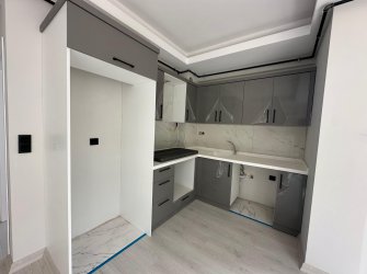 SAMSUN ATAKUM İNCESU MAH 1+1 5.KAT DENİZ MANZARALI ASANSÖRLÜ OTOPARKLI 1 BALKONLU YERDEN ISITMALI 55m2 SIFIR DAİRE