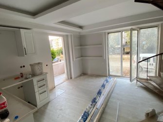SAMSUN ATAKUM KÖRFEZ MH 1+1 50m2 YÜKSEK GİRİŞ BALKONLU SIFIR OTOPARKLI FIRSAT DAİRE