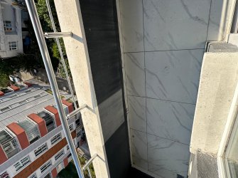 SAMSUN İLKADIM KIŞLA MAH 8.KAT 3+1 YERDEN ISITMALI 2 GENİŞ BALKON 2 BANYO ADA MUTFAK ÖZEL YAPIM OTOPARKLI 145m2 KUPON SIFIR DAİRE