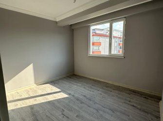 SAMSUN İLKADIM KIŞLA MAH 8.KAT 3+1 YERDEN ISITMALI 2 GENİŞ BALKON 2 BANYO ADA MUTFAK ÖZEL YAPIM OTOPARKLI 145m2 KUPON SIFIR DAİRE
