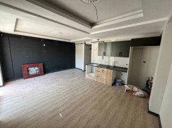 SAMSUN ATAKUM KURUPELİT MH 2+0 YÜKSEK GİRİŞ 80m2 BALKONLU OTOPARKLI KREDİYE UYGUN SIFIR FIRSAT DAİRE 