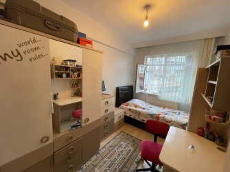 SAMSUN İLKADIM HÜRRİYET MAH 3+1 125 m2 3.KAT İÇİ FULL YAPILI MUTFAK AYRI ALATURKA TUVALET VESTİYER TAKILI 2 CAM BALKONLU FIRSAT DAİRE 