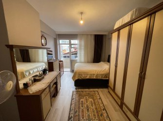 SAMSUN İLKADIM HÜRRİYET MAH 3+1 125 m2 3.KAT İÇİ FULL YAPILI MUTFAK AYRI ALATURKA TUVALET VESTİYER TAKILI 2 CAM BALKONLU FIRSAT DAİRE 