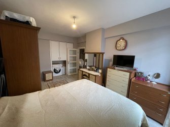 SAMSUN İLKADIM HÜRRİYET MAH 3+1 125 m2 3.KAT İÇİ FULL YAPILI MUTFAK AYRI ALATURKA TUVALET VESTİYER TAKILI 2 CAM BALKONLU FIRSAT DAİRE 