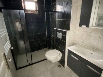 SAMSUN ATAKUM KURUPELİT MAH 1+1 3.KAT 55m2 5 YILLIK KOMBİ TAKILI BUKVARA CEPHE ASANSÖRLÜ KUPON DAİRE 