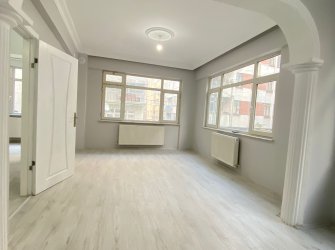 SAMSUN İLKADIM ÇİFTLİK MAH 3+1 1.KAT 120m2 2 BALKONLU KREDİYE UYGUN İÇİ FULL YAPILI FIRSAT DAİRE 