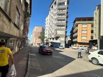 SAMSUN İLKADIM İLYASKÖY MAH 130m2 ARSA İÇERİSİNDE TEK KATLI KOMPLE SATILIK BİNA  ( 4.KAT İMARLI BİTİŞİK NİZAM )