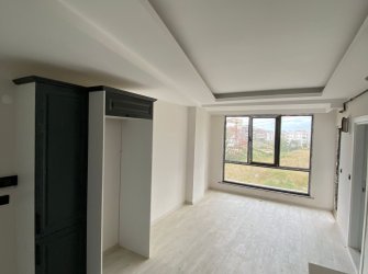SAMSUN ATAKUM KURUPELİT MAH 1+1 50m2 1.KAT BALKONLU YERDEN ISITMALI OTOPARKLI ASANSÖRLÜ SIFIR DAİRE 
