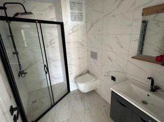 SAMSUN ATAKUM ÇAKIRLAR MAH 1.KAT 1+1 50m2 NET ÇİFT ASANSÖRLÜ GENİŞ BALKONLU ÖZEL YAPIM OTOPARKLI SIFIR DAİRE 