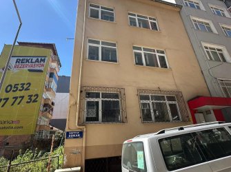 SAMSUN İLKADIM SAİTBEY MAH 100.YIL BULVARINA CEPHE 100m2 ARSA İÇERİSİNDE 3.5 KATLI KOMPLE SATILIK BİNA ( 3 DAİRE MASRAFSIZDIR )