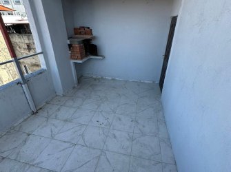 SAMSUN İLKADIM UNKAPANI MAH 60m2 ARSA İÇERİSİNDE 5.KATLI BİTİŞİK NİZAM DOĞALGAZLI KOMPLE SATILIK BİNA  ( DAİRELER 1+1 İÇİ YAPILI )