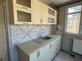 SAMSUN İLKADIM UNKAPANI MAH 60m2 ARSA İÇERİSİNDE 5.KATLI BİTİŞİK NİZAM DOĞALGAZLI KOMPLE SATILIK BİNA  ( DAİRELER 1+1 İÇİ YAPILI )