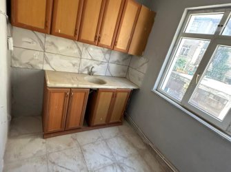 SAMSUN İLKADIM UNKAPANI MAH 60m2 ARSA İÇERİSİNDE 5.KATLI BİTİŞİK NİZAM DOĞALGAZLI KOMPLE SATILIK BİNA  ( DAİRELER 1+1 İÇİ YAPILI )