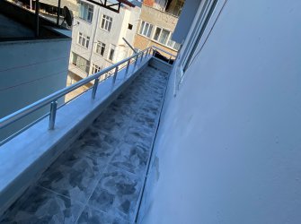 SAMSUN İLKADIM SAİTBEY MH 2+1 100m2 3.KAT DOĞALGAZLI BALKONLU İÇİ YAPILI KİRALIK DAİRE 