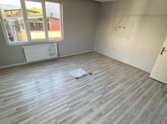 SAMSUN İLKADIM SAİTBEY MH 2+1 100m2 3.KAT DOĞALGAZLI BALKONLU İÇİ YAPILI KİRALIK DAİRE 