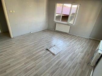 SAMSUN İLKADIM SAİTBEY MH 2+1 100m2 3.KAT DOĞALGAZLI BALKONLU İÇİ YAPILI KİRALIK DAİRE 