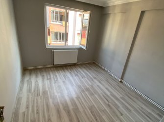 SAMSUN İLKADIM SAİTBEY MH 2+1 100m2 3.KAT DOĞALGAZLI BALKONLU İÇİ YAPILI KİRALIK DAİRE 