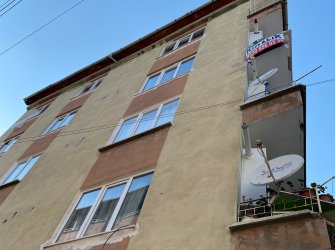 SAMSUN İLKADIM SAİTBEY MH 2+1 100m2 3.KAT DOĞALGAZLI BALKONLU İÇİ YAPILI KİRALIK DAİRE 