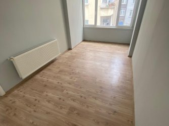 SAMSUN İLKADIM YENİDOĞAN MH 2+1 1.KAT DOĞALGAZLI BALKONLU MÜKEMMEL KONUMDA KİRALIK DAİRE 