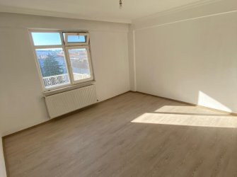 SAMSUN İLKADIM BAHÇELİEVLER MH 3+1 3.KAT 120m2 DIŞCEPHELİ BALKONLU DOĞALGAZLI MASRAFSIZ FIRSAT DAİRE 