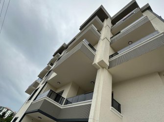 SAMSUN ATAKUM ATAKENT MAH 1+1 60m2 2.KAT ÖZEL YAPIM YERDEN ISITMA GENİŞ BALKONLU DAİRE