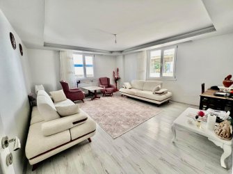 SAMSUN İLKADIM KALKANCI MAH 2+1 120m2 GİRİŞ KAT GENİŞ MUTFAKLI DIŞ CEPHELİ OTOPARKLI EBEVEYN BANYOLU ASANSÖRLÜ LUX DAİRE