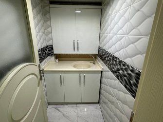 SAMSUN İLKADIM PAZAR MAH 1+1 75m2 2.KAT ÖZEL YAPIM ASANSÖRLÜ MUTFAK-WC MEVCUT CADDEYE CEPHE PLAZA KATI-OFİS