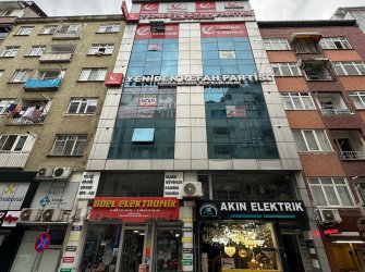 SAMSUN İLKADIM PAZAR MAH 1+1 75m2 2.KAT ÖZEL YAPIM ASANSÖRLÜ MUTFAK-WC MEVCUT CADDEYE CEPHE PLAZA KATI-OFİS