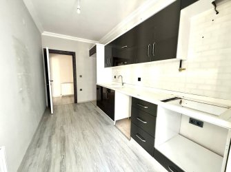 SAMSUN İLKADIM BARUTHANE MAH 2+1 7.KAT 115m2 CAM BALKONLU KOMBİ TAKILI SİTE İÇİ SIFIR DAİRE
