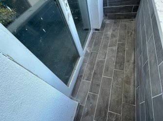 SAMSUN CANİK HASKÖY MAH 2+1 100m2 NET CADDEYE CEPHE OTOPARKLI ASANSÖRLÜ 2 BALKON 2 BANYO VESTİYERLİ 