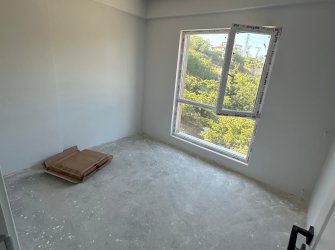 SAMSUN CANİK HASKÖY MAH 2+1 100m2 NET CADDEYE CEPHE OTOPARKLI ASANSÖRLÜ 2 BALKON 2 BANYO VESTİYERLİ SON 3 