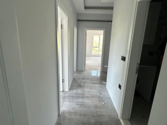 SAMSUN CANİK HASKÖY MAH 2+1 100m2 NET CADDEYE CEPHE OTOPARKLI ASANSÖRLÜ 2 BALKON 2 BANYO VESTİYERLİ 