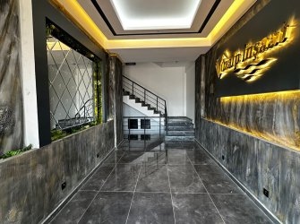 SAMSUN ATAKUM KAMALI’DA 3+1 1.KAT EBEVEYN BANYOLU GENİŞ BALKONLU YERDEN ISITMALI 145m2 ÖNÜ AÇIK OTOPARKLI LÜX YAPIM FIRSAT DAİRE