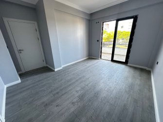 SAMSUN ATAKUM KAMALI’DA 3+1 1.KAT EBEVEYN BANYOLU GENİŞ BALKONLU YERDEN ISITMALI 145m2 ÖNÜ AÇIK OTOPARKLI LÜX YAPIM FIRSAT DAİRE