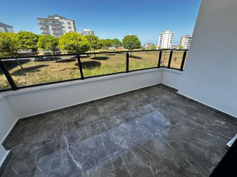 SAMSUN ATAKUM KAMALI’DA 3+1 1.KAT EBEVEYN BANYOLU GENİŞ BALKONLU YERDEN ISITMALI 145m2 ÖNÜ AÇIK OTOPARKLI LÜX YAPIM FIRSAT DAİRE